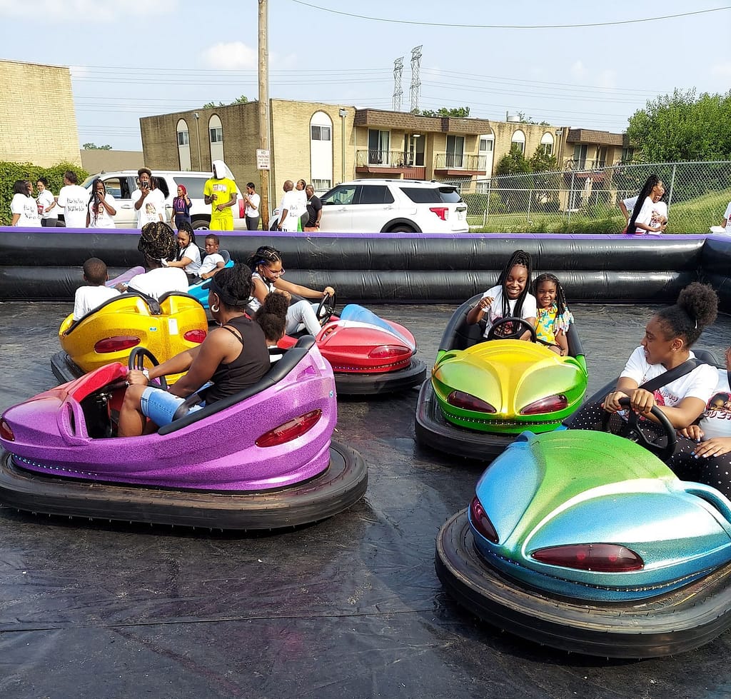 Bumper Cars – PARTY WHEELZ RENTALS